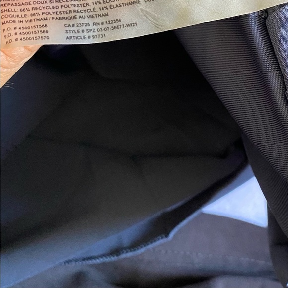 Aritzia TnAction TnaMOVE™ Tennis Mini Skirt in Total Eclipse - Picture 8 of 8